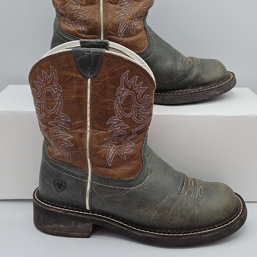 Ariat Tracey waterproof leather cowboy boots size 7B